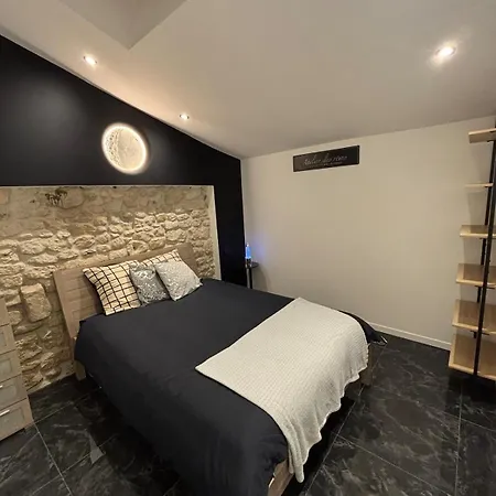 La Du Maine Apartman Saintes