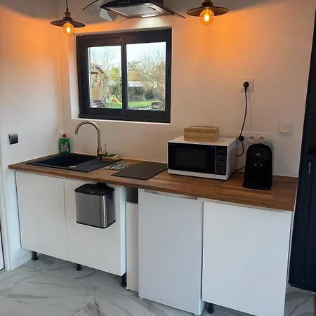 Apartman La Du Maine Saintes